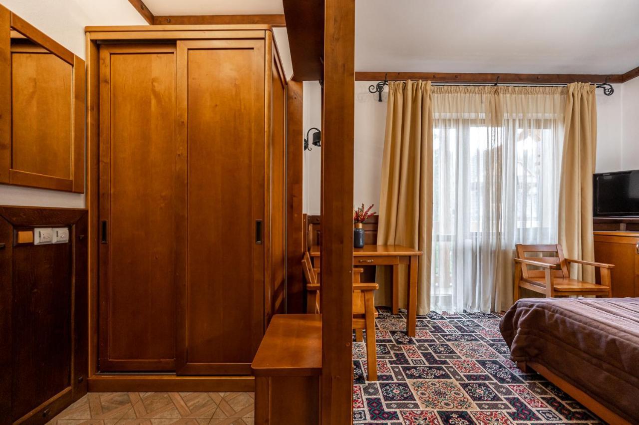 Hotel Tatariv Deluxe Exteriér fotografie