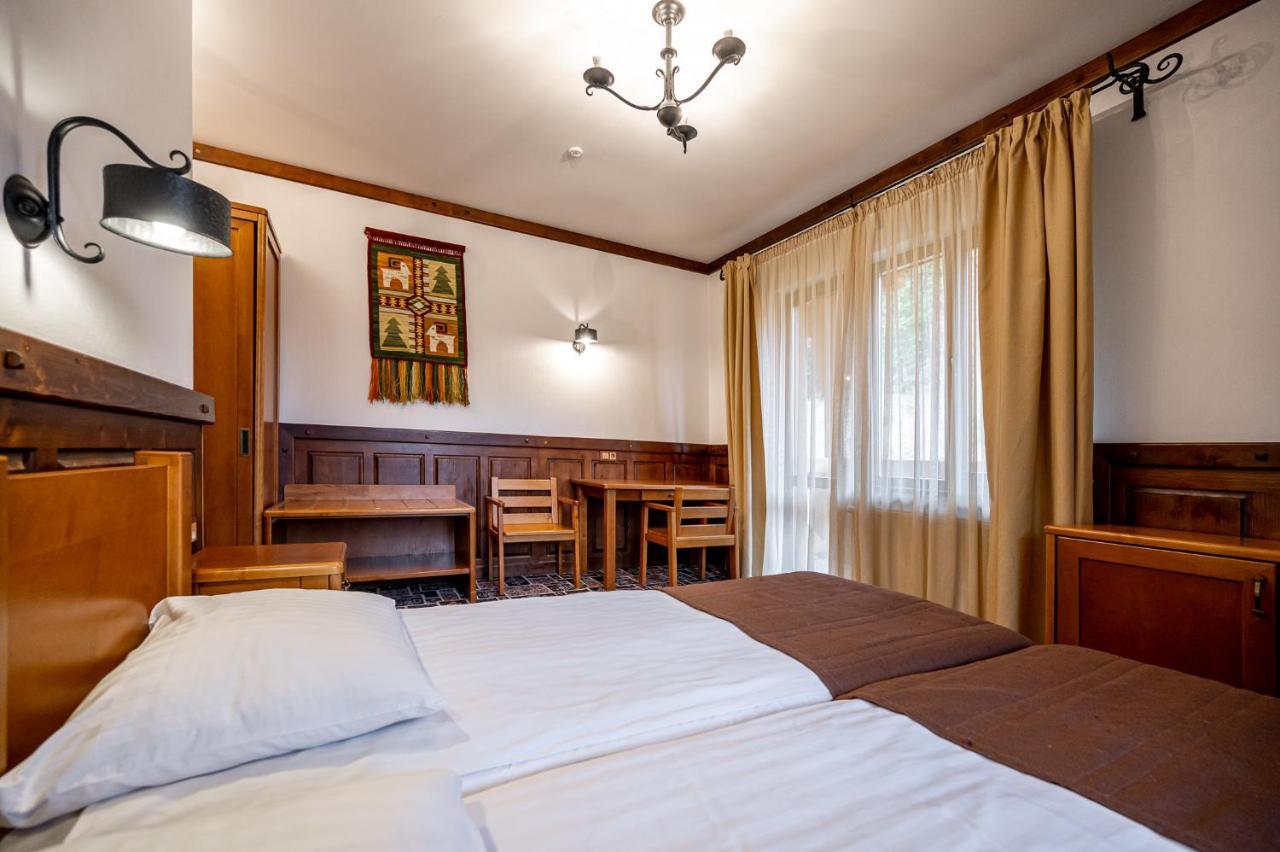 Hotel Tatariv Deluxe Exteriér fotografie