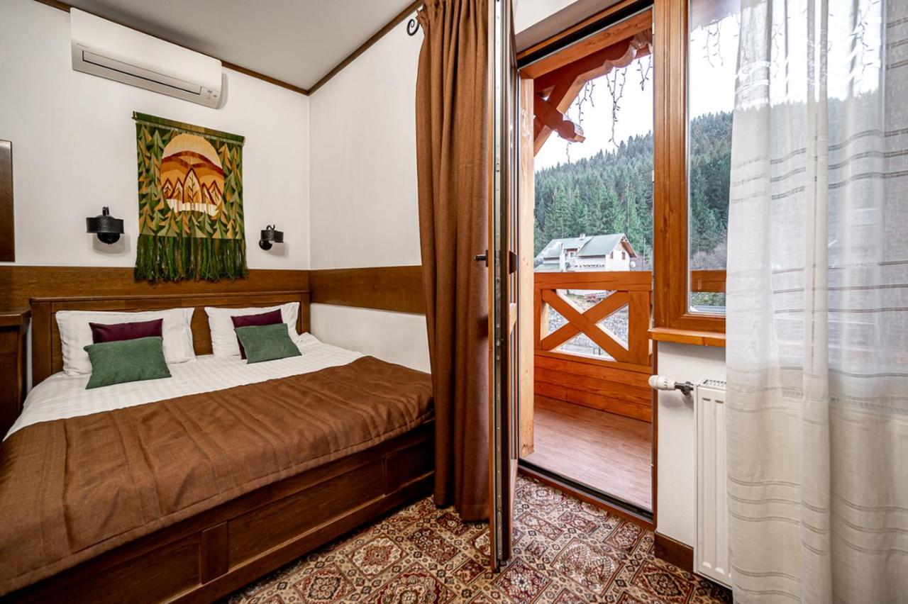 Hotel Tatariv Deluxe Exteriér fotografie