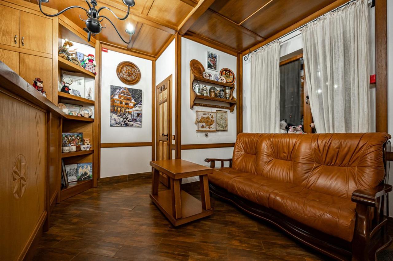 Hotel Tatariv Deluxe Exteriér fotografie