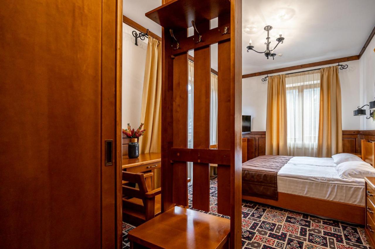 Hotel Tatariv Deluxe Exteriér fotografie
