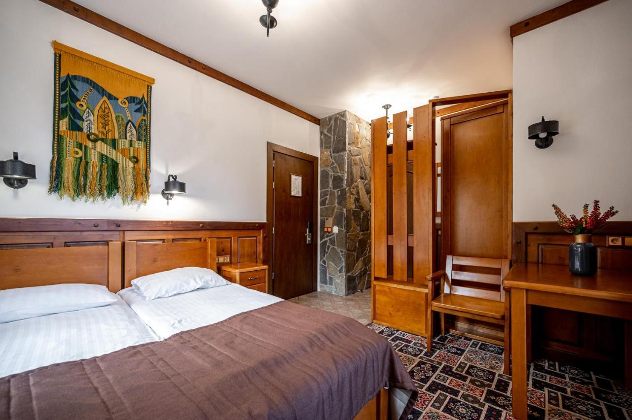 Hotel Tatariv Deluxe Exteriér fotografie